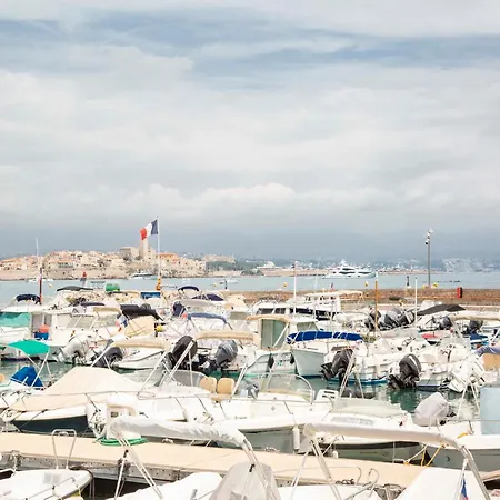 빌라 La Plage De La Salis 앙티브